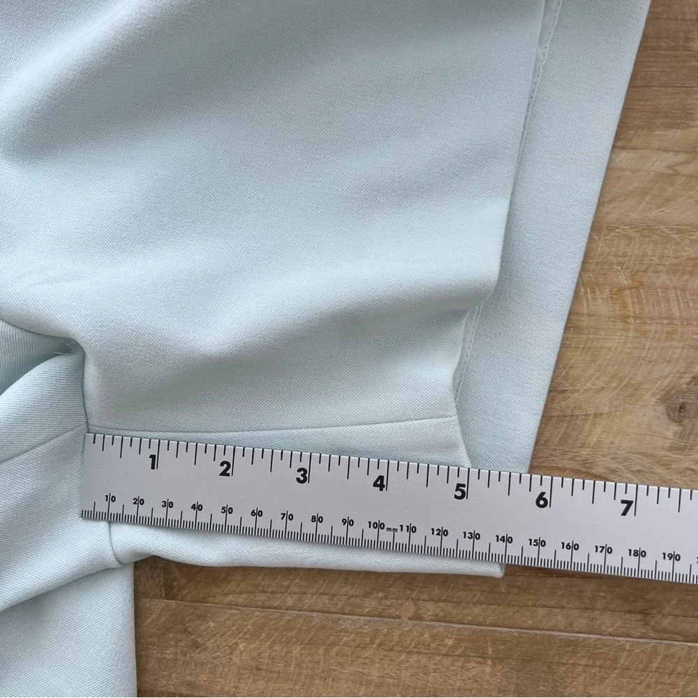 Favorite Daughter The Agnes Shorts In Pastel Blue Size 12 New - Picture 10 of 10